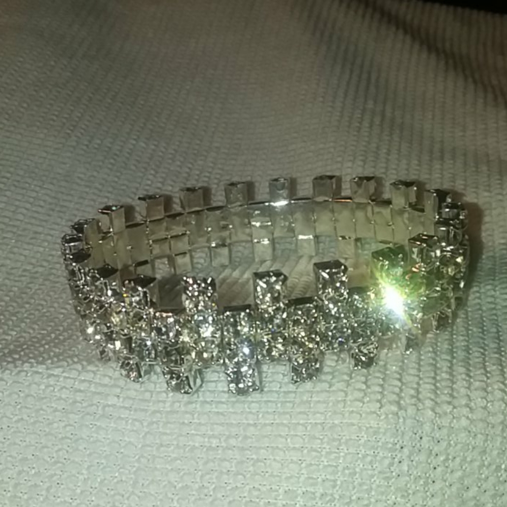 Rhinestone Stretch Bracelet